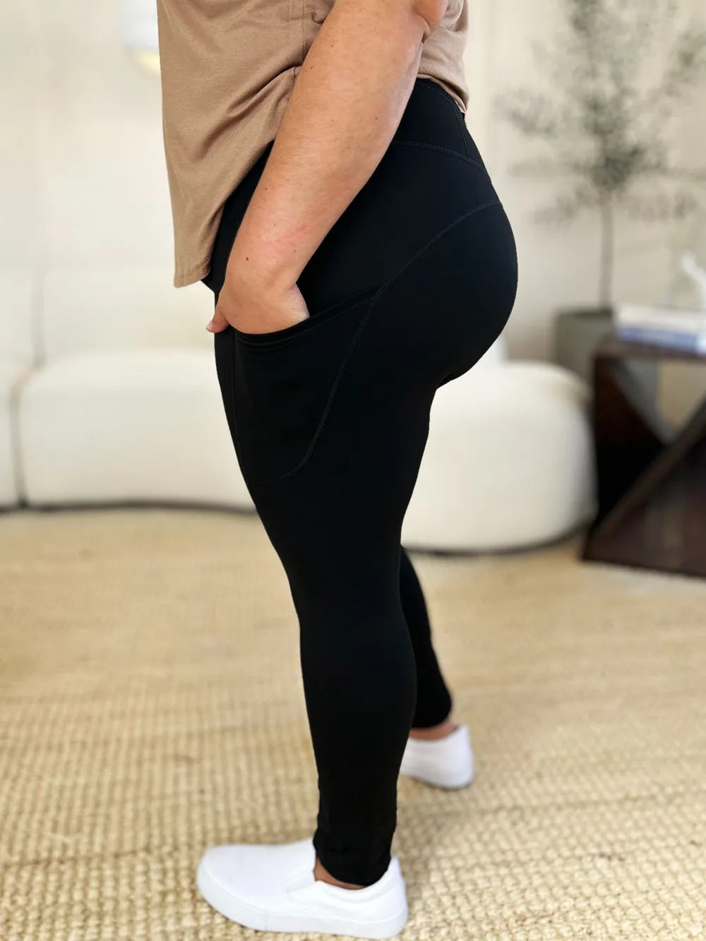 Power Dink Wide Waistband Leggings