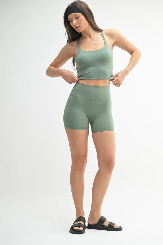 Crosscourt Crisscross Sports Bra in Moss