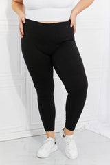 Night Match Reflective Dot Leggings in Black